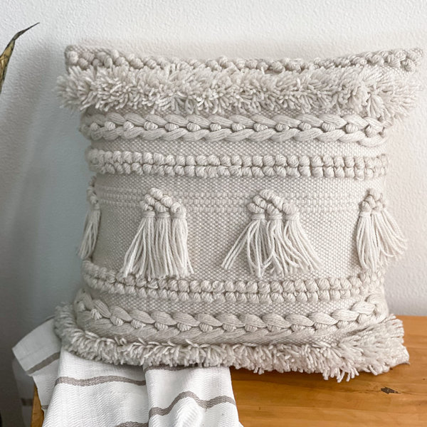 Chardin Home Baymont Fringed Indoor/Outdoor Pillow Cover & Reviews